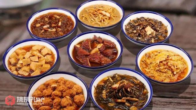 图为石家庄特产：正定八大碗