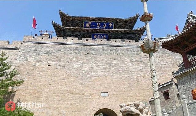 图为山西古建“天下第一关”雁门关