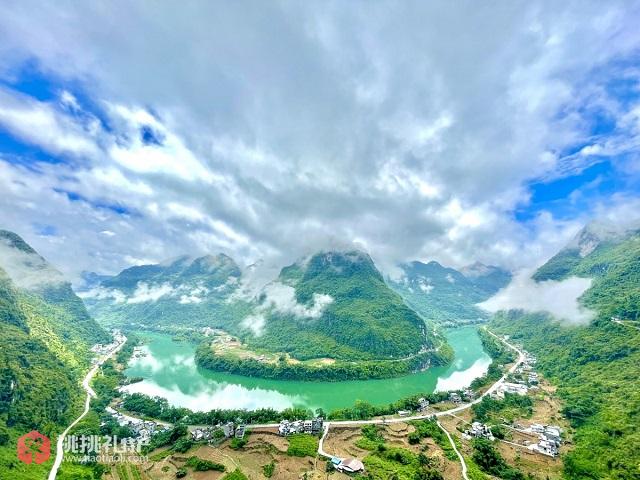 图为都安美景：红水河湾