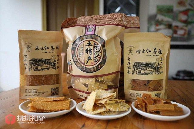 图为香脆可口的红薯片