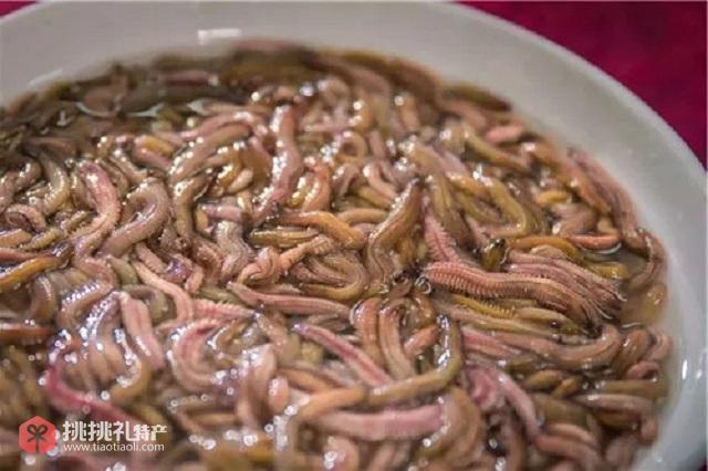 图为一碗禾虫