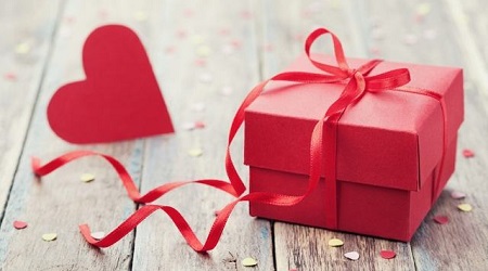 2022年情人节礼物送什么给女朋友有意义？